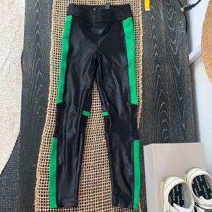 KORAL infinity high rise black + green 7/8 legging